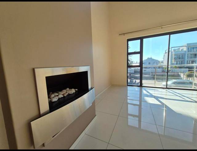 3 BEDROOM PROPERTY TO RENT IN BLOUBERGRANT